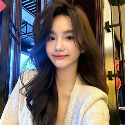 校花请自重，我真不是股神